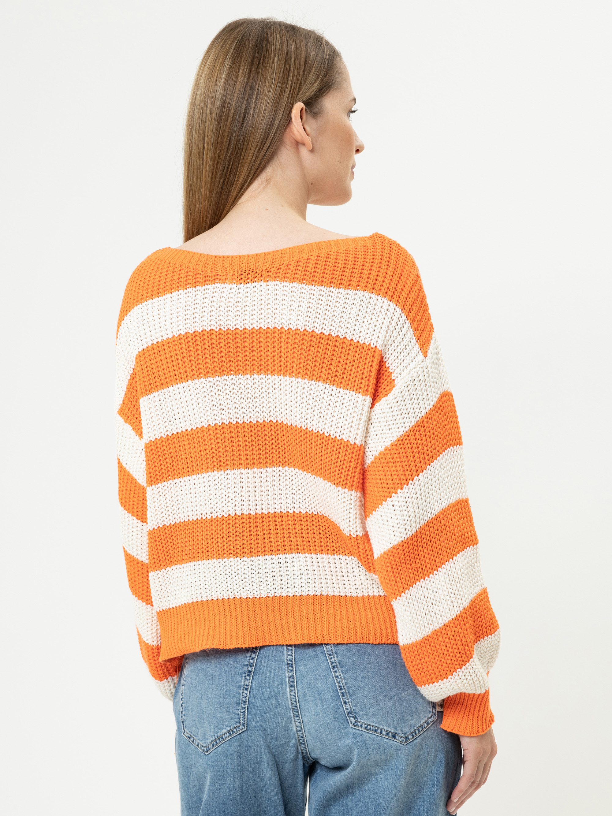 Modell Louise Grobstrick Pullover
