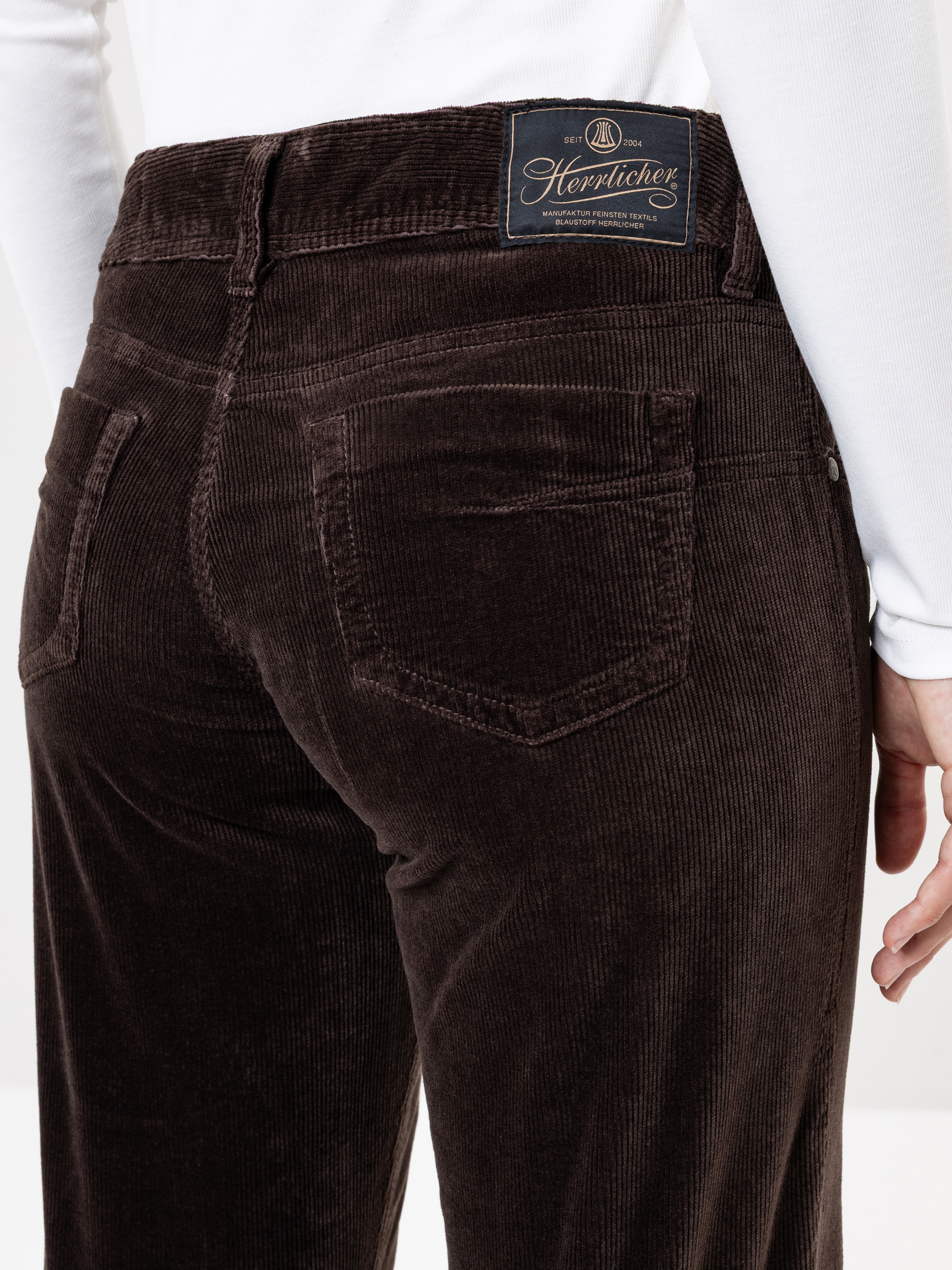 Modell Edna Flared Cordhose